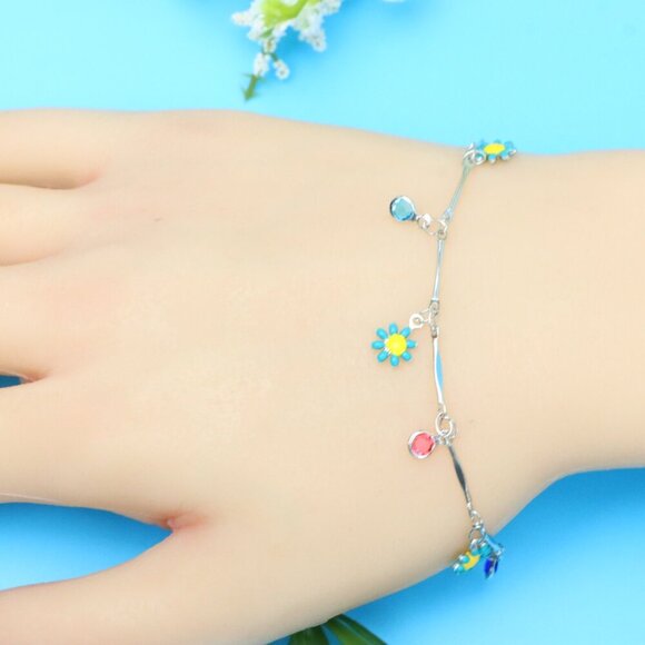 Chic & Stylish Bracelet – A Thoughtful Gift for Women and Girls, DYC1044 - Picture 4 of 7